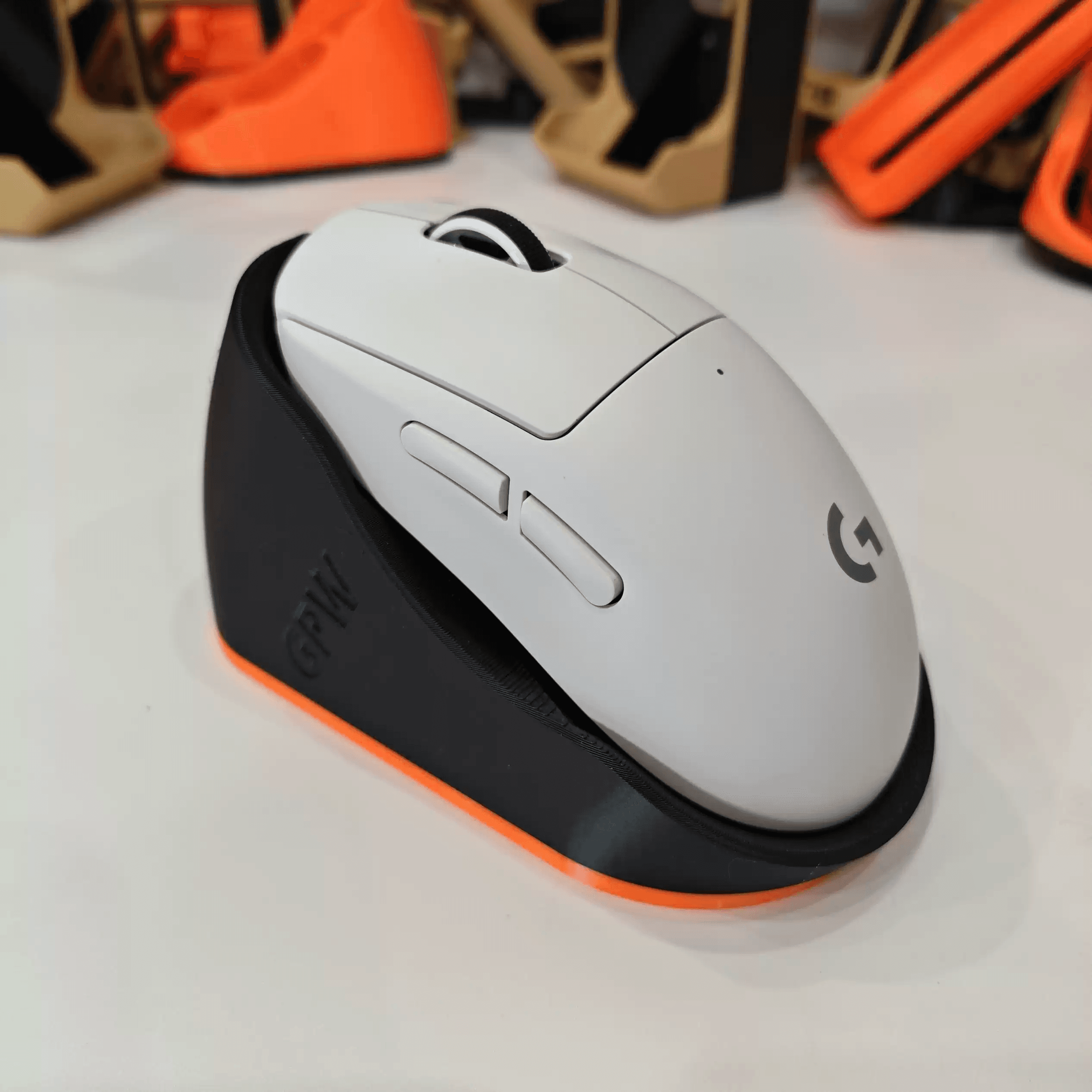 Base de carga inalámbrica para ratón gamer